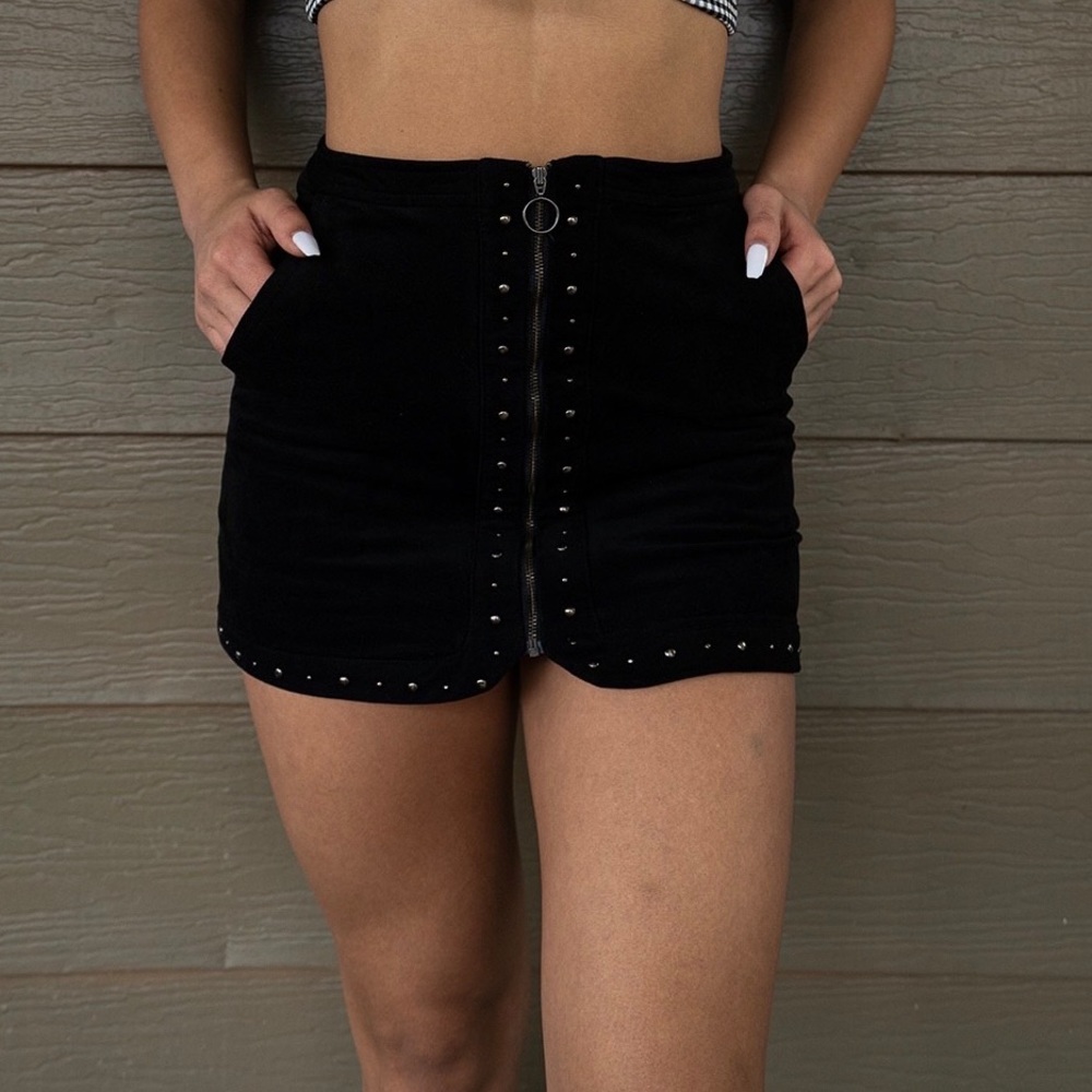 Black Skirt